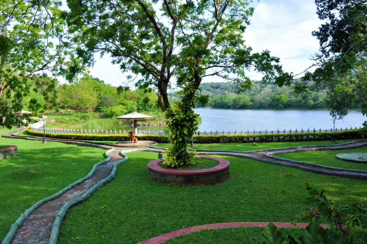 Kodigahawewa Forest Resort Tissamaharama Zewnętrze zdjęcie